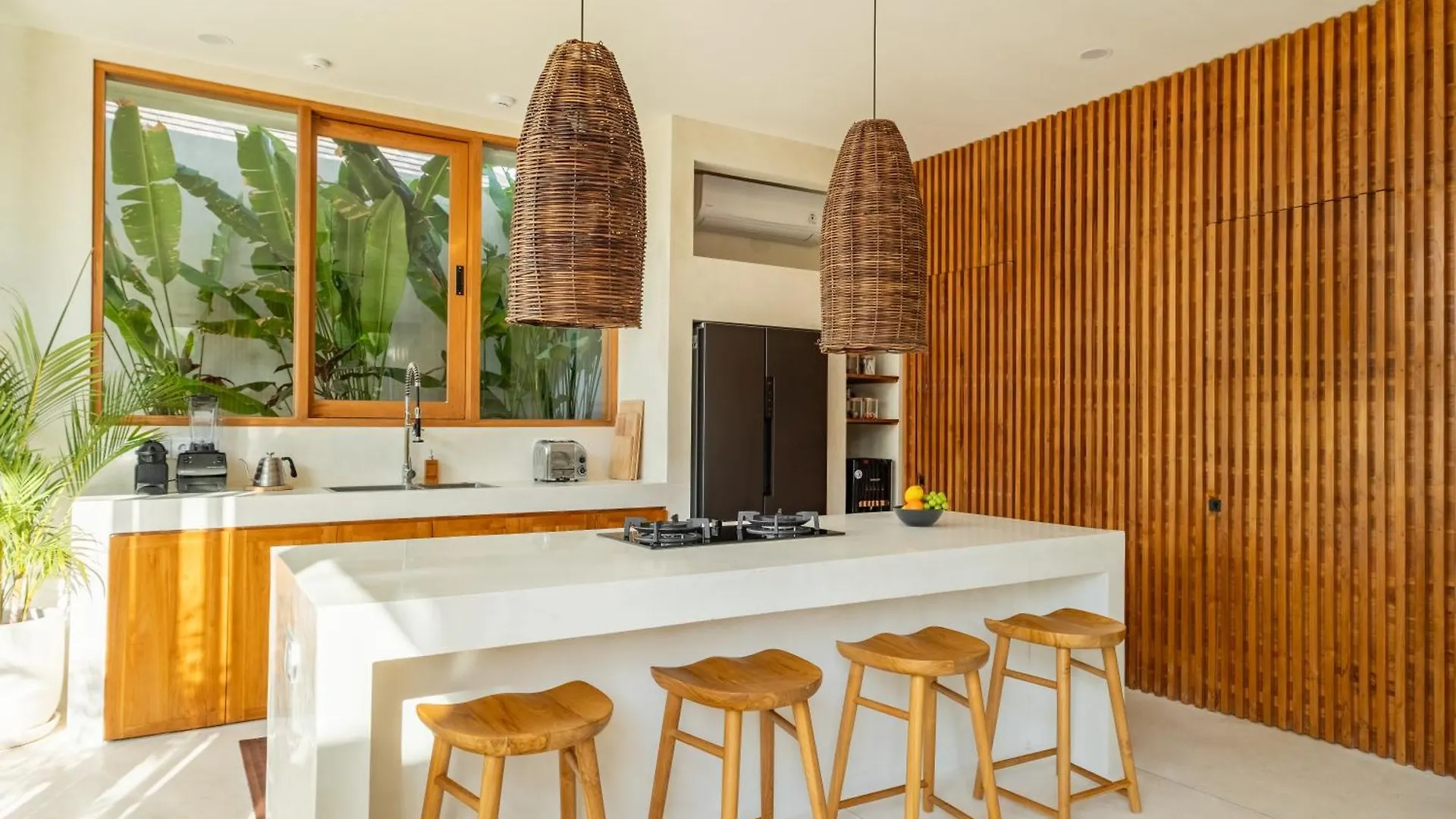 Villa Santina Bingin 울루와뚜