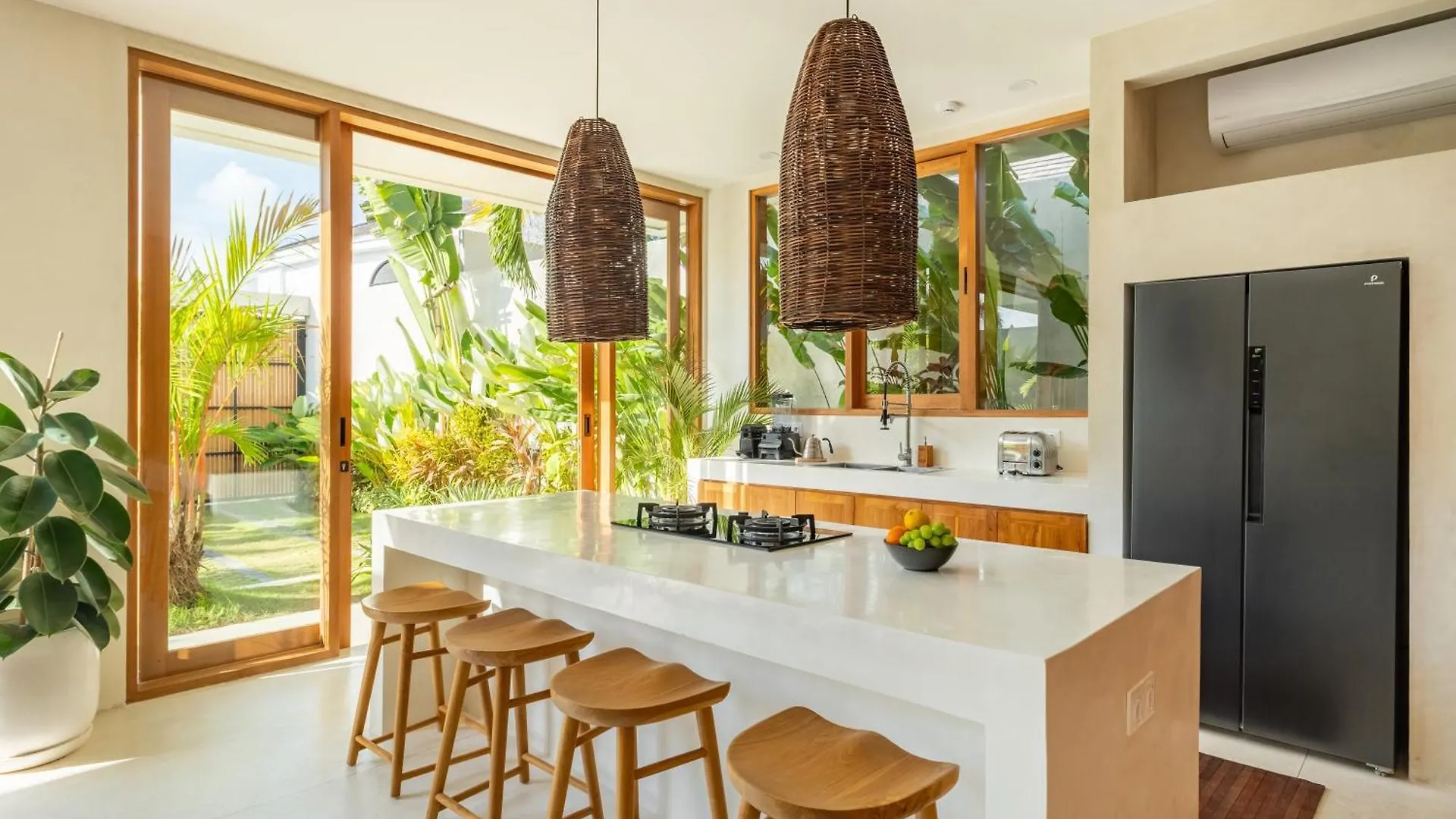 Villa Santina Bingin 울루와뚜